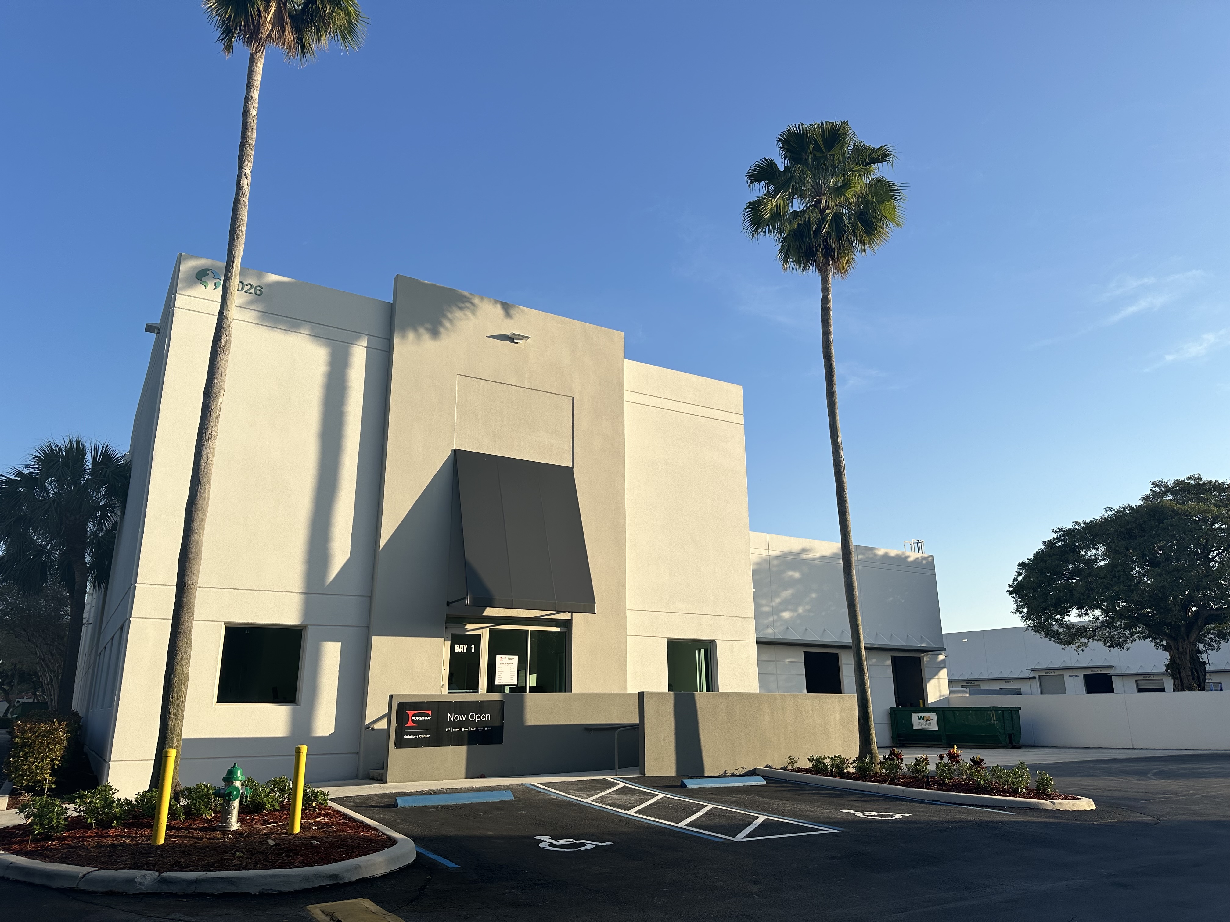 Formica Solutions Center Floida