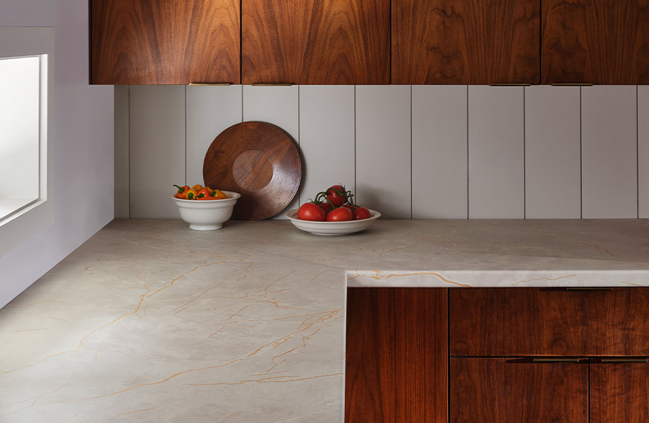 Gold Veined Taupe Marble 920x600